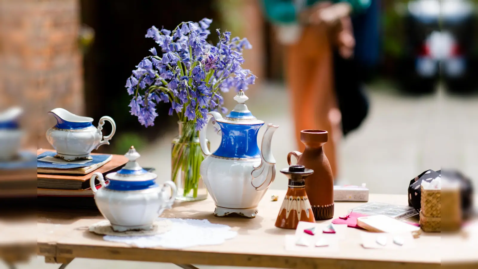 Die Hofflohmärkte sind auch im Münchner Südosten zu Gast. In Berg am Laim wird am Samstag, 10. Juni eingeladen ausgiebig zu bummeln.  (Foto: Simon Malik)