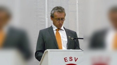 Harald Burger sprach über das Engagement seines Sportvereins in vielerlei Hinsicht. (Foto: pi)