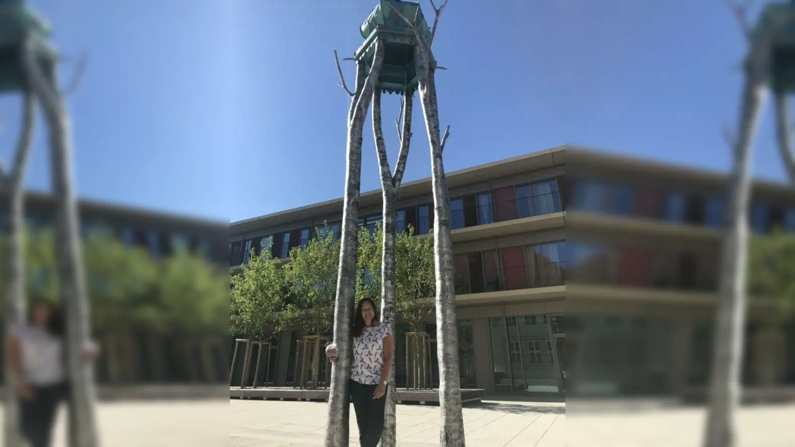„Ich gebe die Schule mit einem weinenden Auge ab.“ Rektorin Gabriele Kerler verlässt die Grandlgrundschule nach zehn Jahren und geht in den Ruhestand. (Foto: N.Rabeneck)
