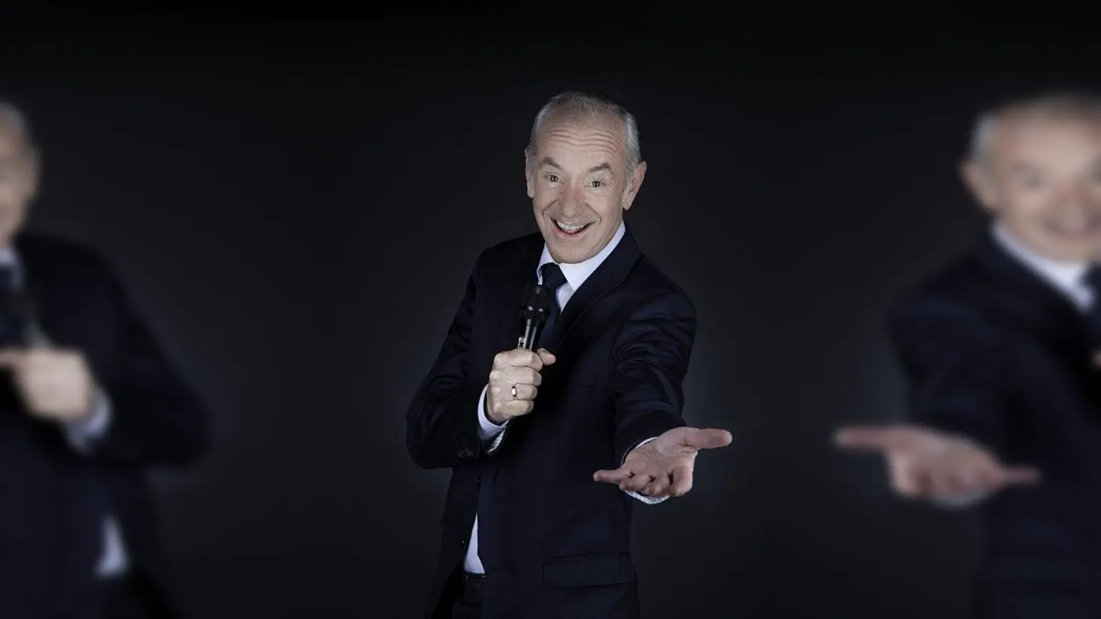 Winfried Bürzle gibt sprachliche „Reparaturanleitungen”. (Foto: Nina Angerer)