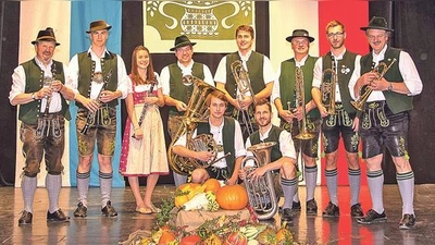 Die Höhenkirchner Musikanten laden am 5. Januar ein zum traditionellen Neujahrsvolkstanz.	 (Foto: VA)
