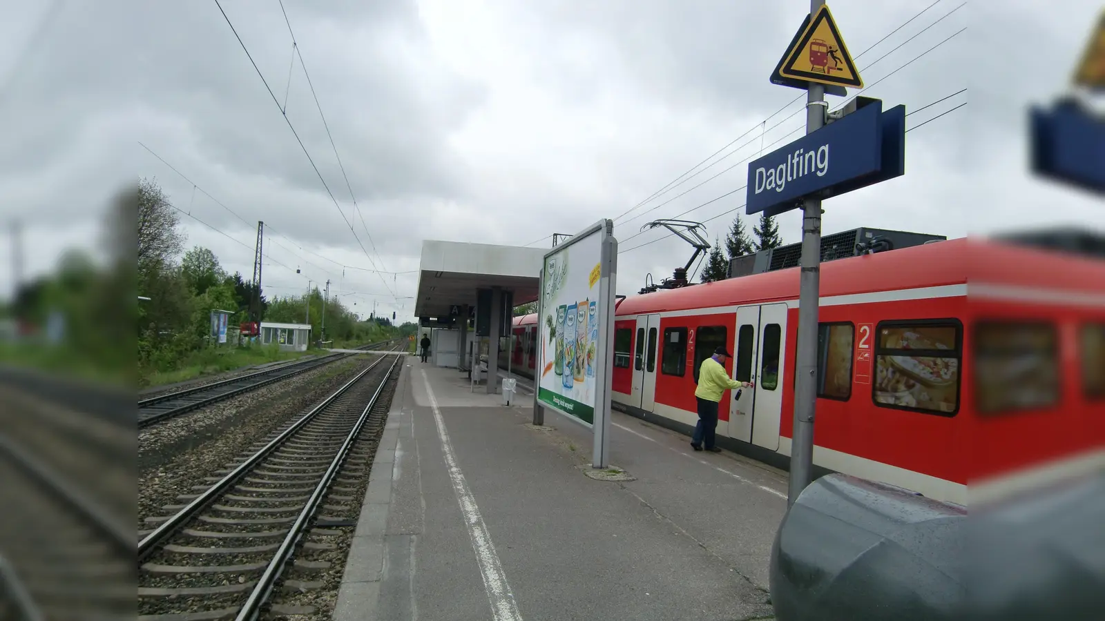 Die Bahn weigert sich seit Jahren, die S-Bahnhöfe Johanneskirchen und Daglfing barrierefrei auszubauen. Das will der BA nun nicht mehr hinnehmen. (Foto: Archiv)