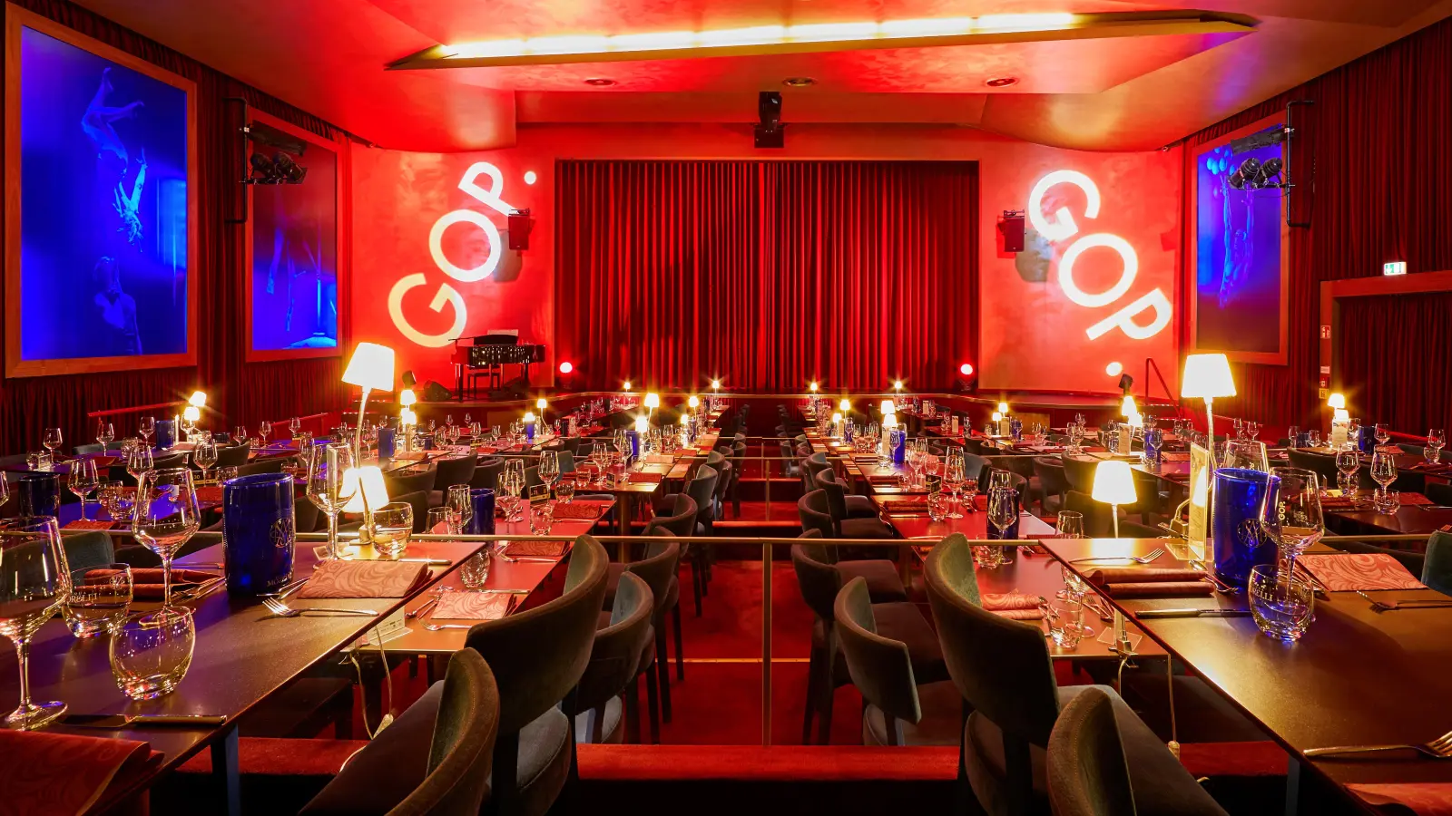 Fürstlich tafeln und sich königlich amüsieren - das geht am besten im GOP. Varieté-Theater München. (Foto: Alexander Dacos/GOP München)