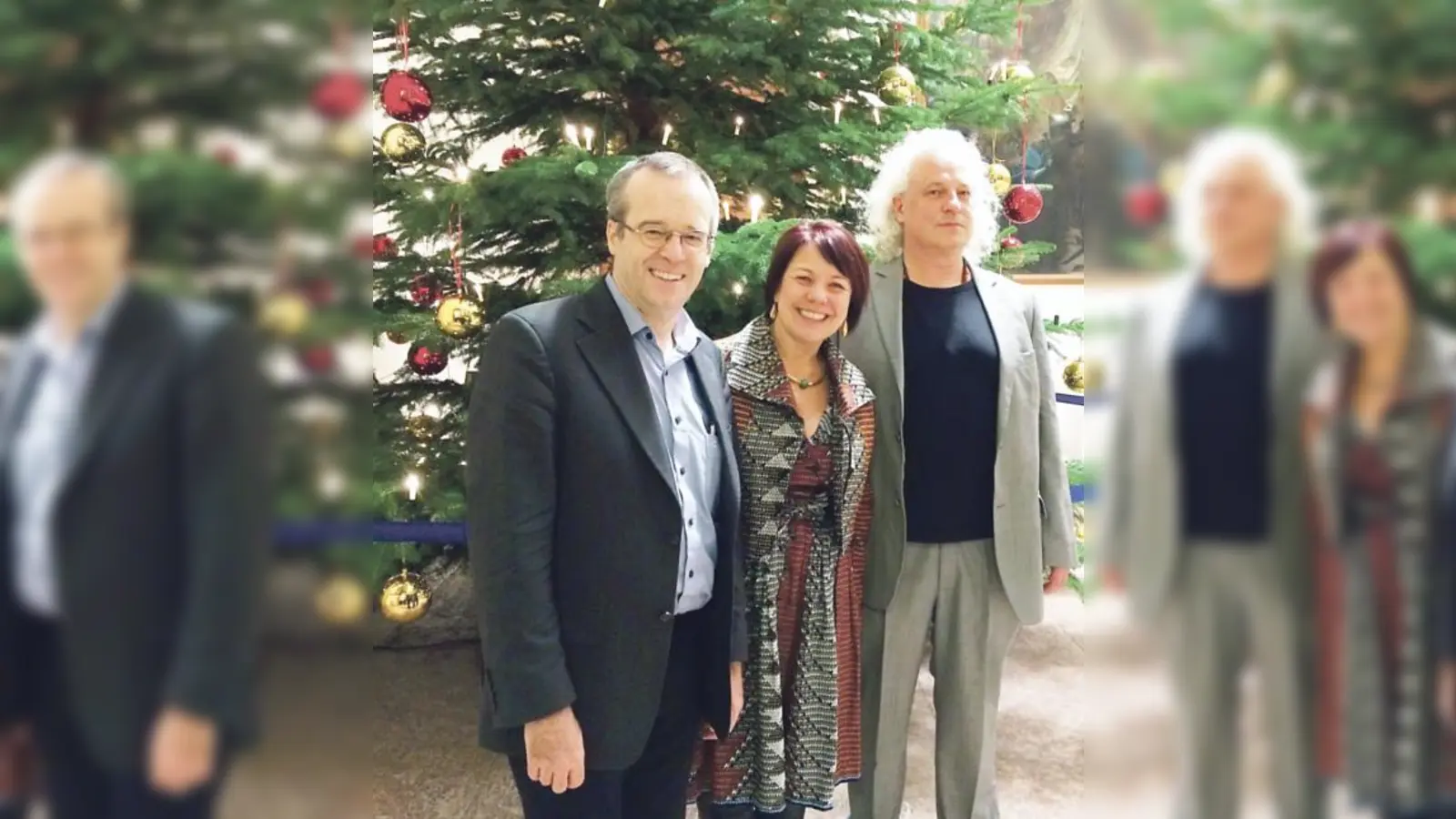 Diana Stachowitz, MdL, diskutierte mit Prof. Dr. Dr. Sander (l.) und Andreas Ohrenschall. 	 (Foto: Stachowitz)