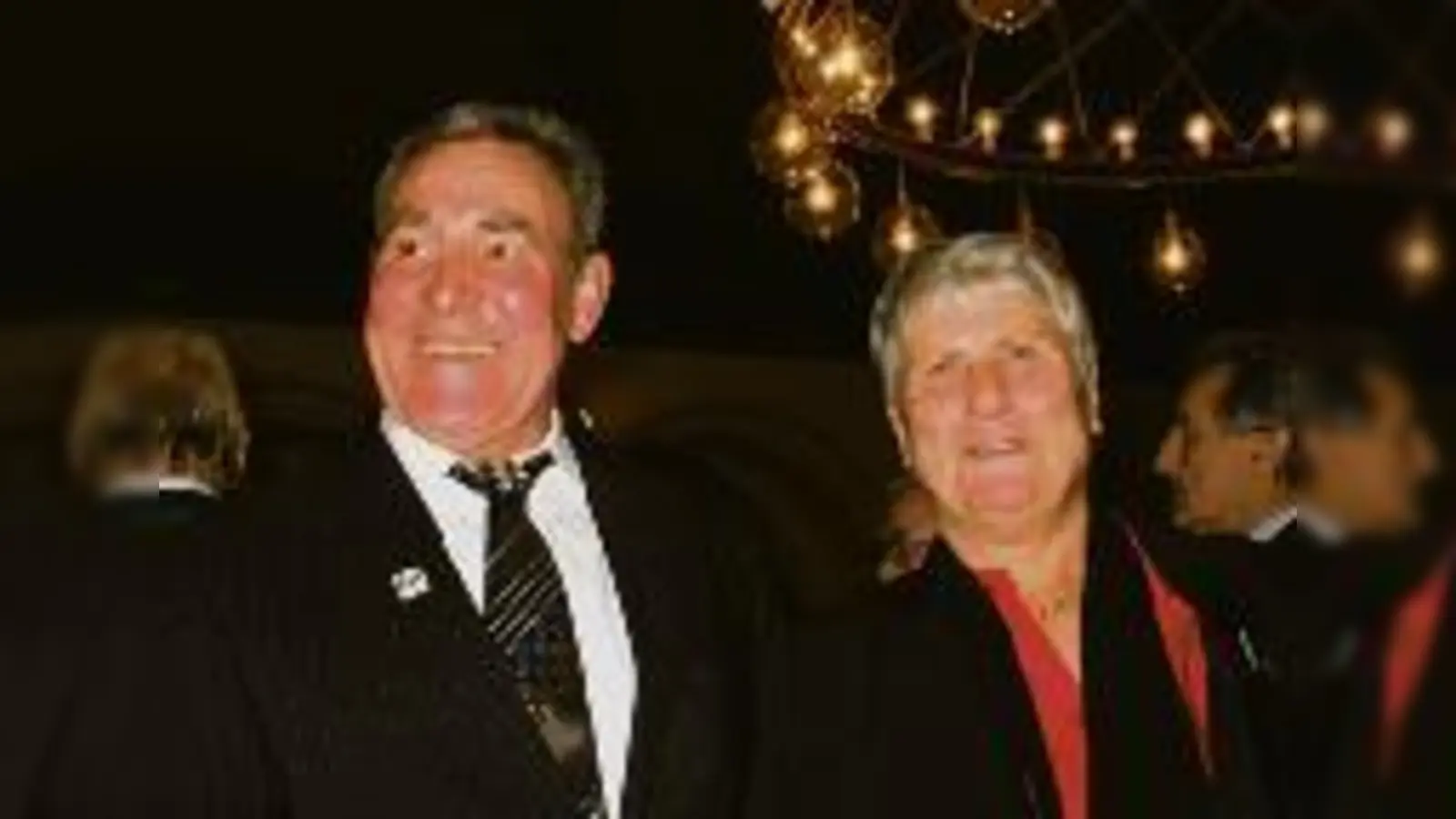 Foto: Rainer und Monika Appenroth aus Schwabing retteten einen Nachbarn nach einer Gasexplosion aus dem Feuer.