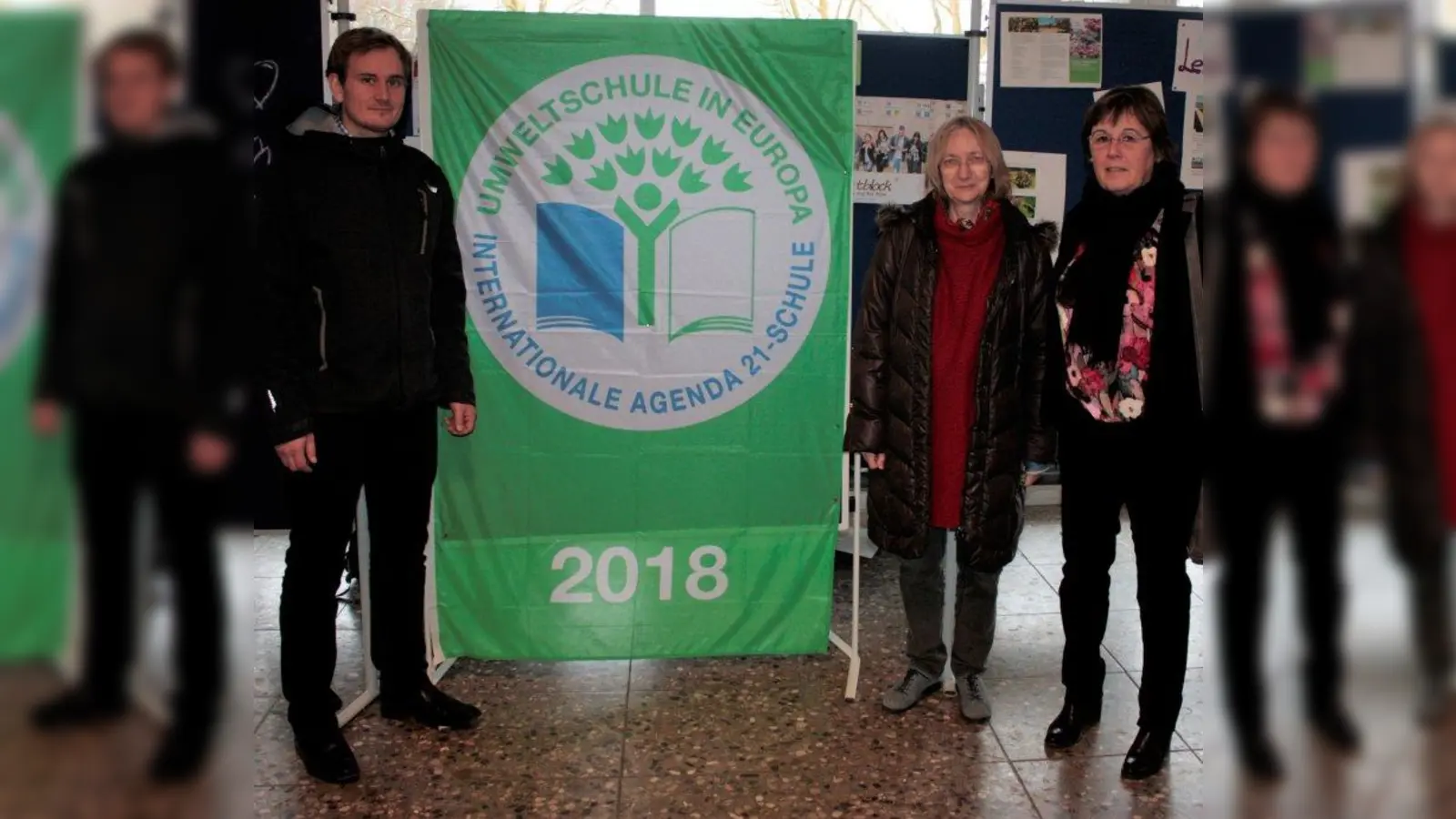 Den Mitgliedern der Fachschaft Biologie / Chemie des TMG liegt ihre Umweltschule am Herzen (von links): Florian Kretzel, Solveig Tietz, Ursula Difloe. (Foto: job)