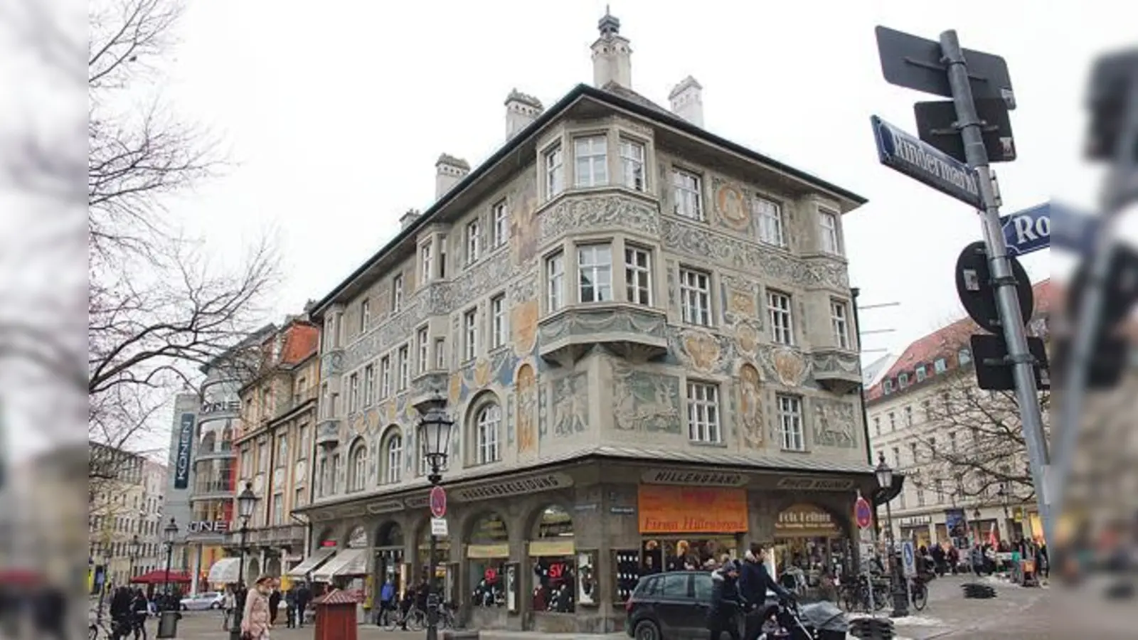 Eines der schönsten Häuser Münchens wird renoviert. Nicht nur zum Vorteil aller Ladeninhaber. 	 (Foto: CR)