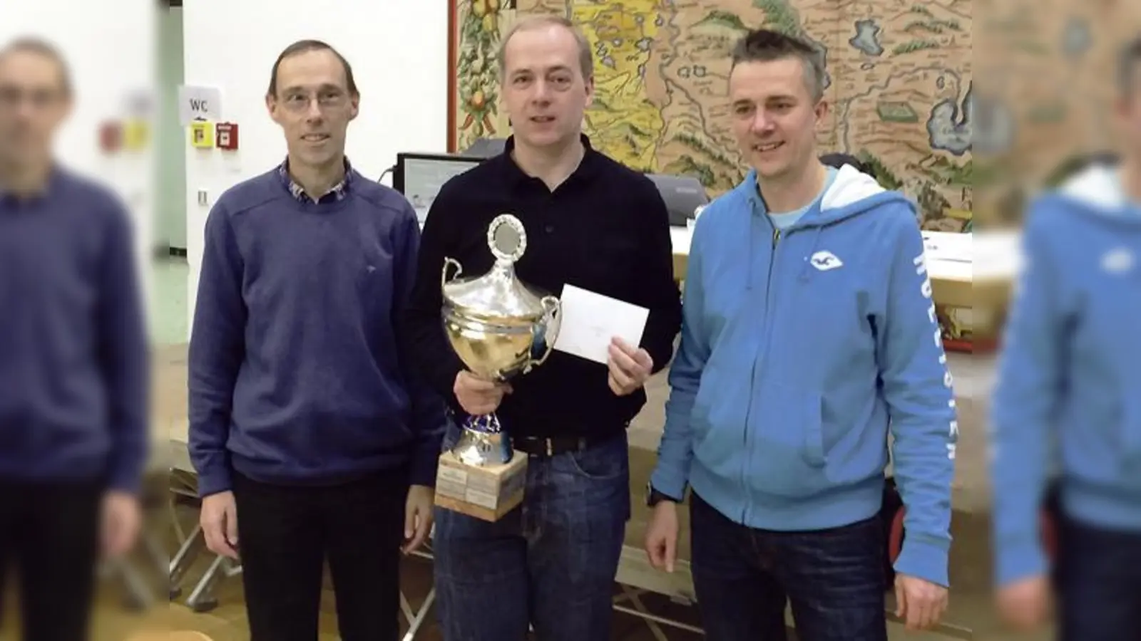 Jean Bausch, Thies Heinemann und Peter Dengler beim 26. Unterhachinger Schachpokal.	 (Foto: VA)