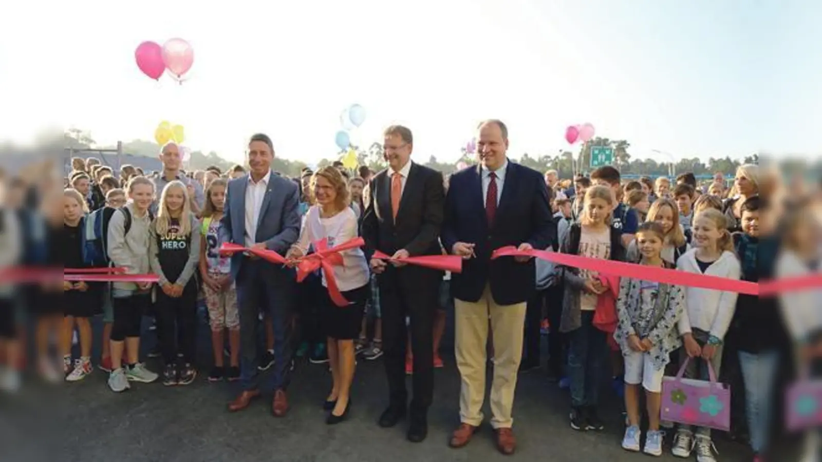 Das neue Schulgebäude wurde feierlich eröffnet.  (Foto: VA)