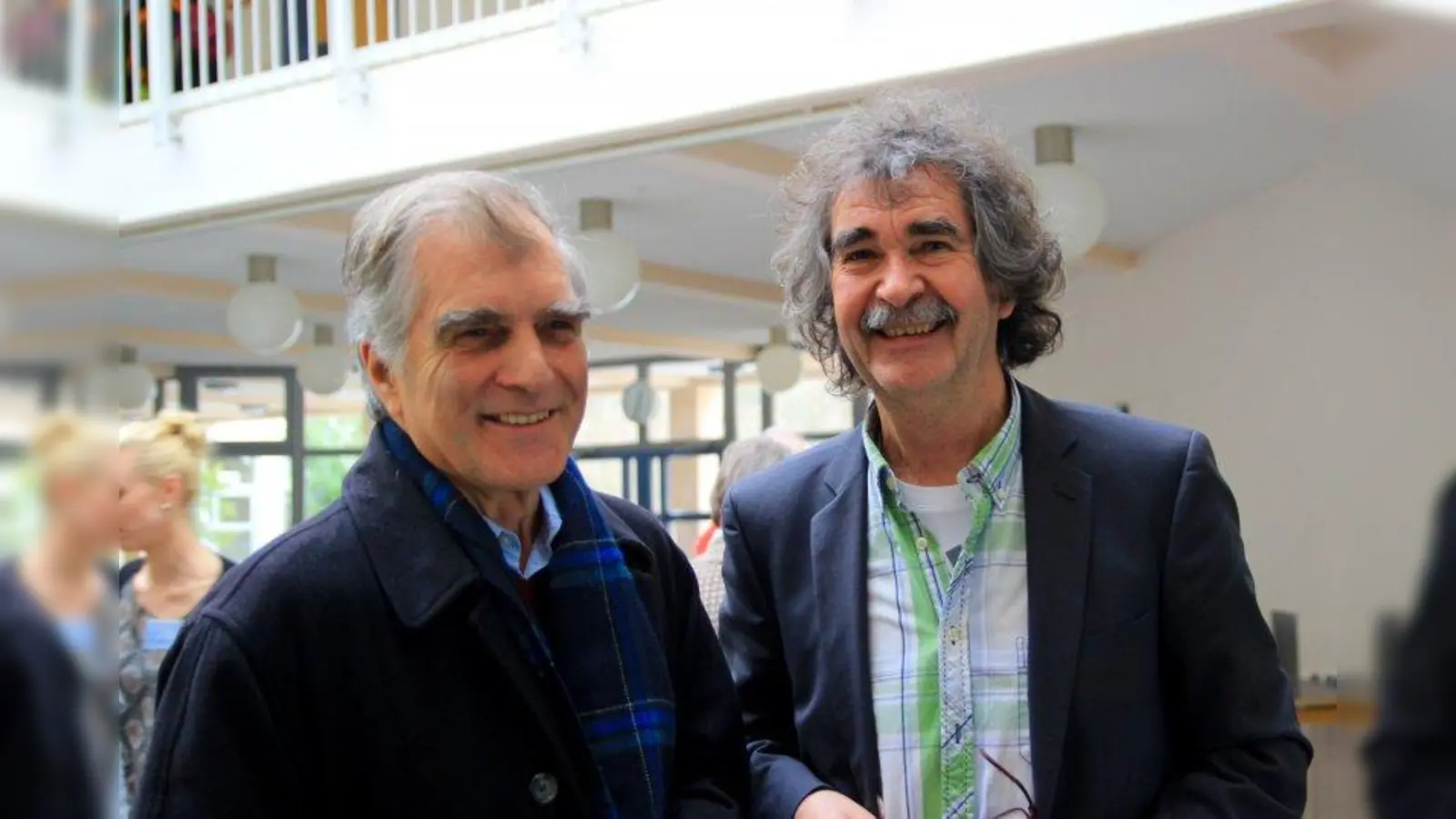 Sie sind ein gutes Team: Koordinator der Gautinger Berufscoachs Albrecht von Kienlin und Udo Wiese, der Schulleiter der Paul-Hey-Mittelschule in Gauting (v.l.). (Foto: us)