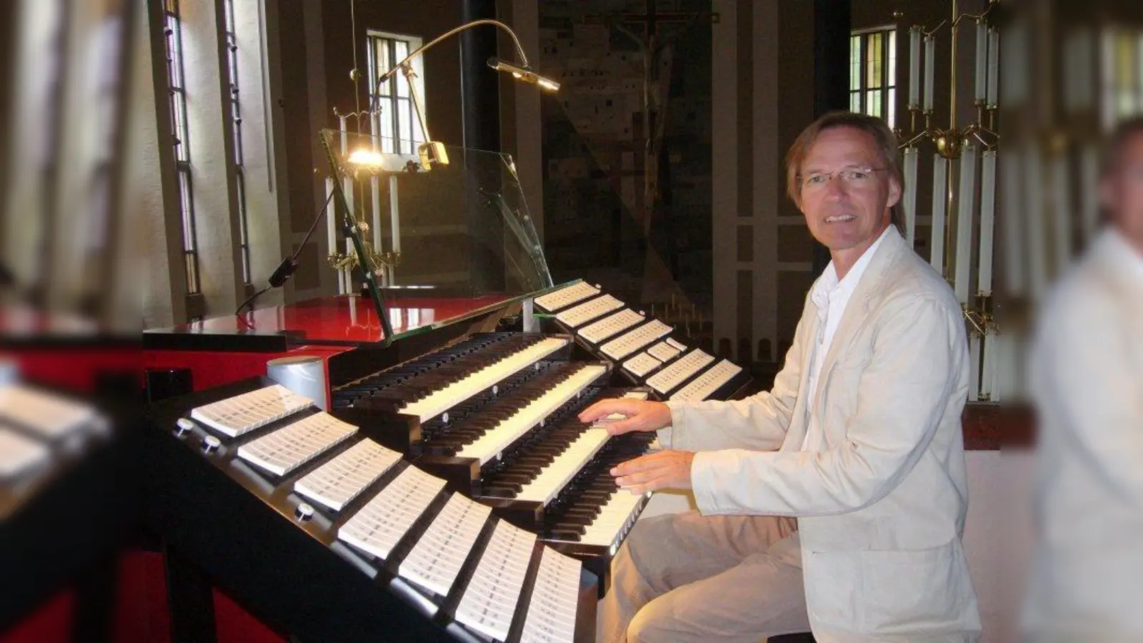 Armin Becker arbeitet seit seinem 14. Lebensjahr als Organist. (Foto: Armin Becker)