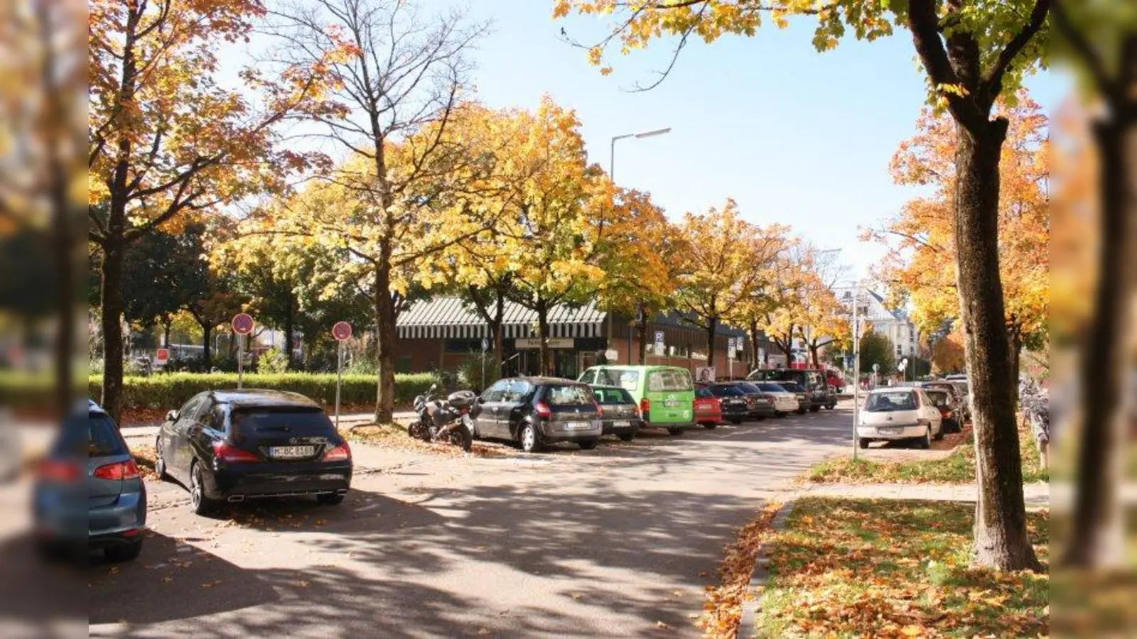 Blick von der Zillertalstraße auf den Partnachplatz. Viel diskutiert wurde die Frage, ob hier mehr Raum für Fußgänger, U-Bahn-Nutzer und Radfahrer geschaffen werden soll. (Foto: job)