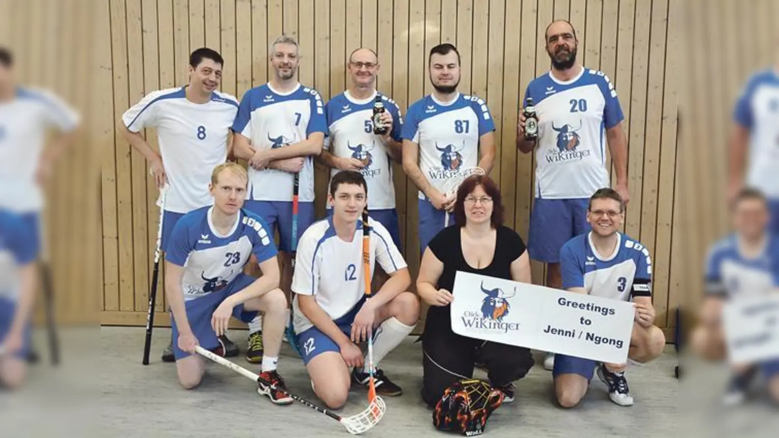 Ein ganz spezielles Mannschaftsfoto: Da die Spielerin Jenni Scholten wohl für ein Jahr nicht dabei ist, möchte ihre Mannschaft sie besonders herzlich grüßen.	 (Foto: PSV)