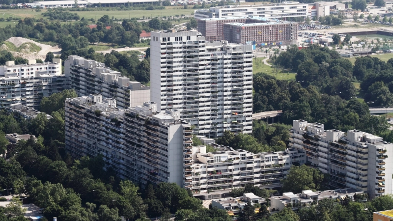 Auch die Olympia-Pressestadt gehört zu Moosach. Ihre Errichtung vor über 50 Jahren brachte einen großen Umbruch für den Stadtteil.  (Foto: Geschichtsverein Moosach )