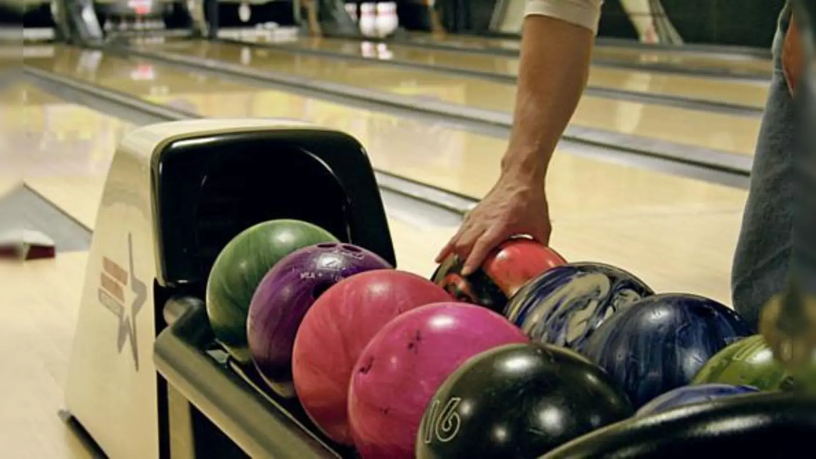 Der Bayerische Sportkegler-Verband hofft auf Nachwuchs, damit die erfolgreiche Vereinsarbeit auch in Zukunft weitergeführt werden kann. 	 (Foto: Henrik G. Vogel/pixelio)