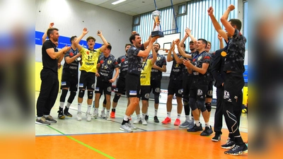 Bärenstark: Die Bundesligavolleyballer des TSV Grafing wurden in der abgelaufenen "Corona-Saison" Deutscher Meister in der Zweiten Bundesliga.  (Foto: Lothar F.)