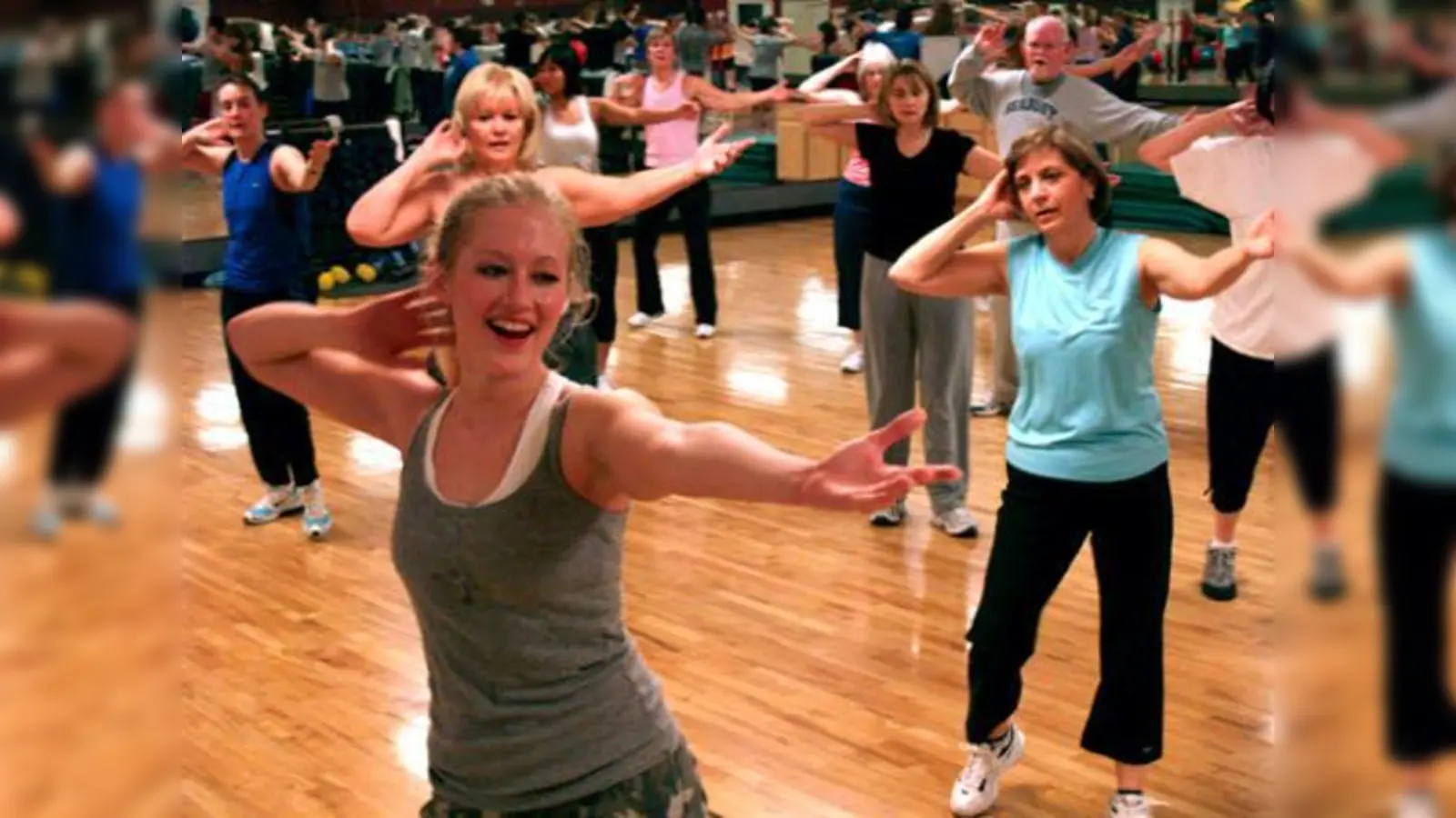 Mit Spaß trainieren und sich auspowern: Zumba-Workout ist eine Garantie dafür.	 (Foto: VA)