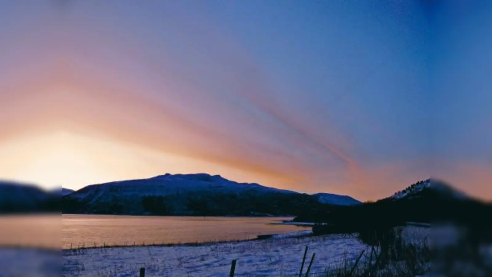 Traumhafte Schneelandschaften, faszinierende Lichtspiele am Polarkreis und klare Winterluft: Erleben Sie Lappland auf einer 4-tägigen Erlebnisreise. (Foto: Foto: Dertour)