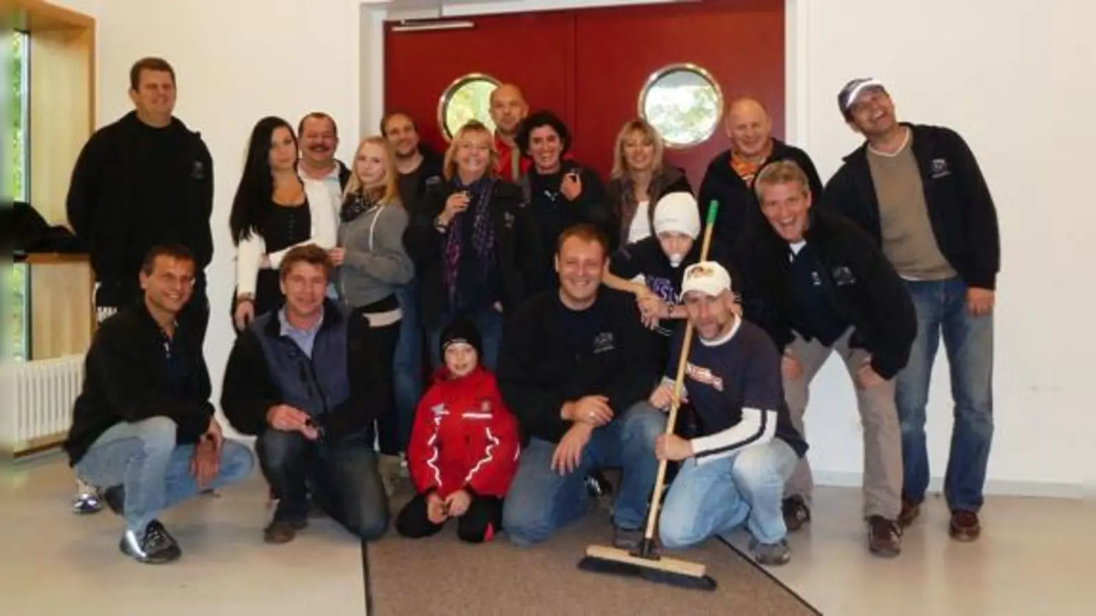 Beim FC Fussi gab es beim Kehraus nach dem Hallenturnier durchweg zufriedene Gesichter.	 (Foto: FC Fussi)