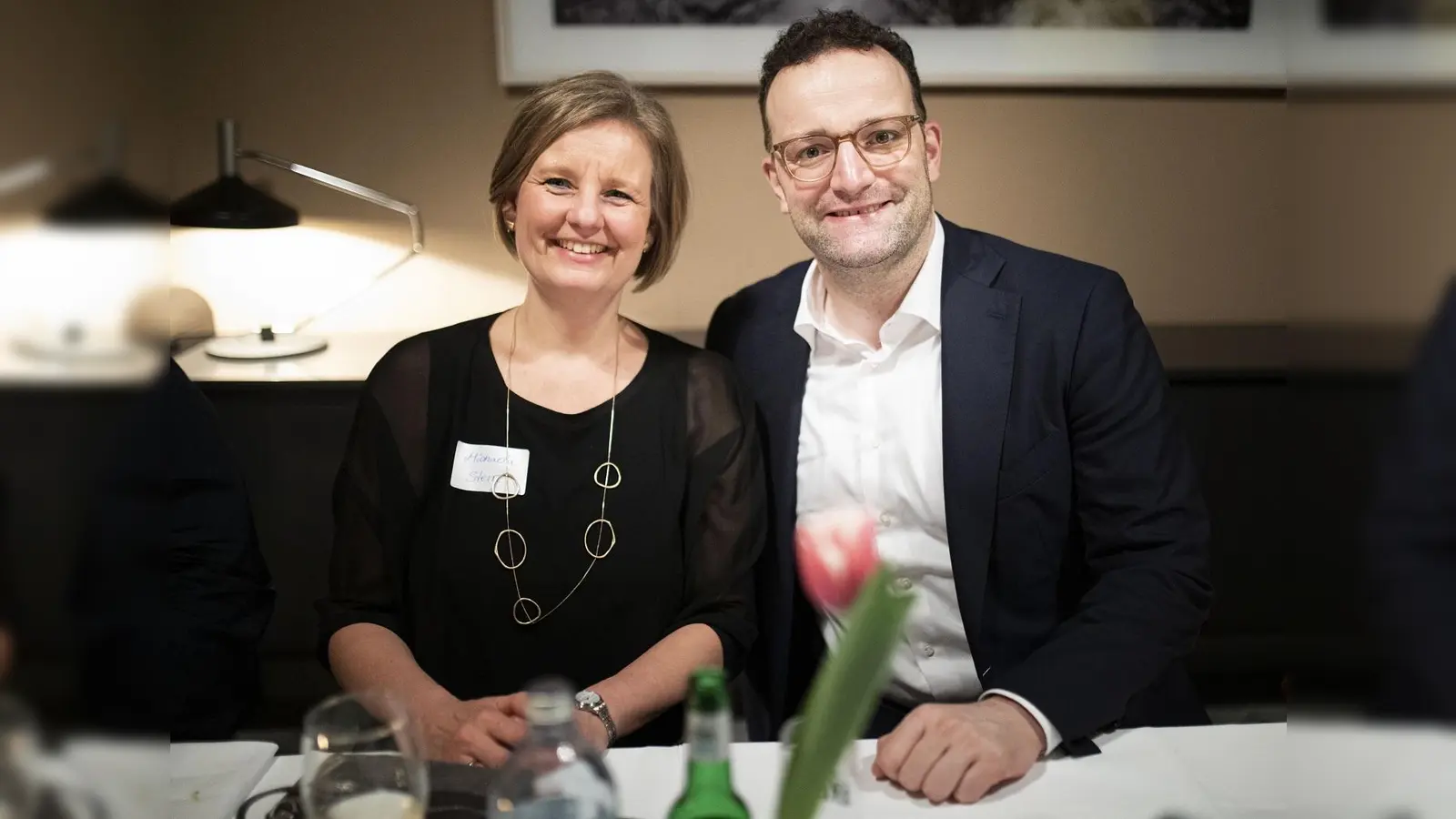 Pflege-Expertise aus Münchent: Caritas-Altenheimleiterin Michaela Stern war zu Gast bei Bundesgesundheitsminister Jens Spahn in Berlin. (Foto: photothek-Florian Gaertner)