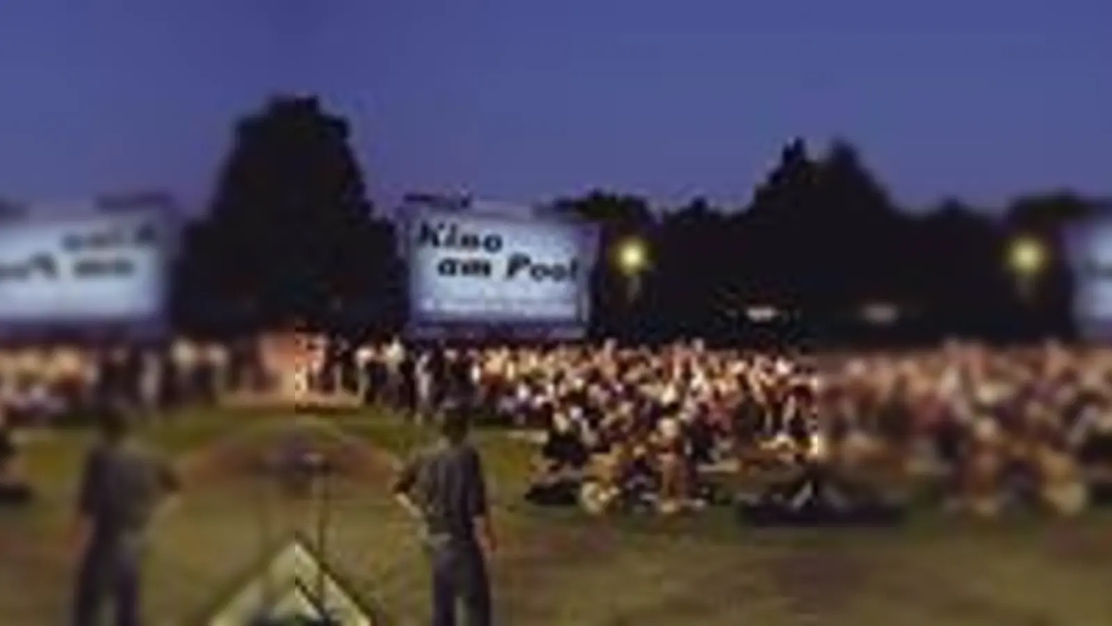 Das bewährte Konzept von »Kino am Pool« wird auch in diesem Jahr fortgesetzt  ebenso wie die Unterstützung der Veranstaltung durch die Schwabinger Seiten.  (Foto: GO München)