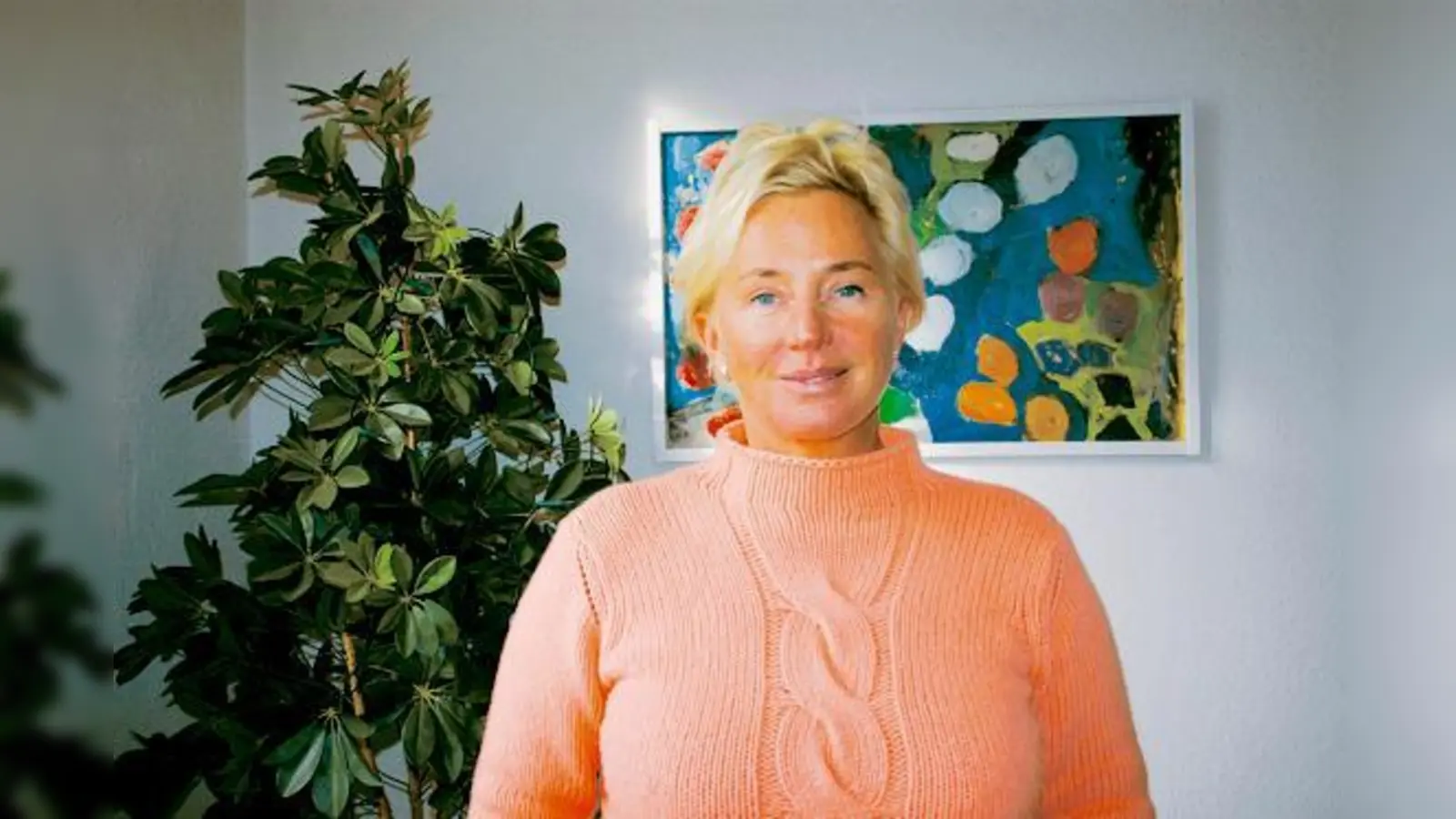 Unternehmerin Lydia Staltner hat 2003 den gemeinnützigen Verein Lichtblick Seniorenhilfe gegründet. Derzeit betreuen sie und ihre Kolleginnen rund 1.200 fast mittellose Rentner.	  (Foto: SE)