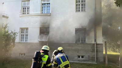 Die Freiwilllige Feuerwehr Haar löschte einen Brand in der Leibstraße. (Foto: Freiwilllige Feuerwehr Haar e.V.)