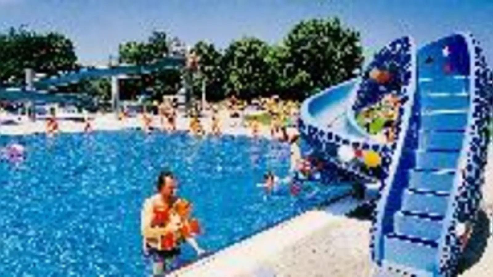 An alle Wassermänner und  (Foto: Auch das Ungererbad hat ab sofort länger auf.)