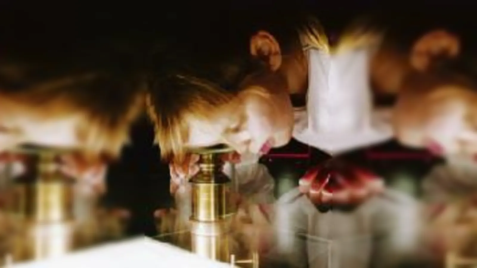 Um den Sternenhimmel genau beobachten zu können, braucht man ein Fernglas oder -rohr. Das Deutsche Museum stellt in der Abteilung Optik viele alte und seltene Exemplare aus.  (Foto: Deutsches Museum)