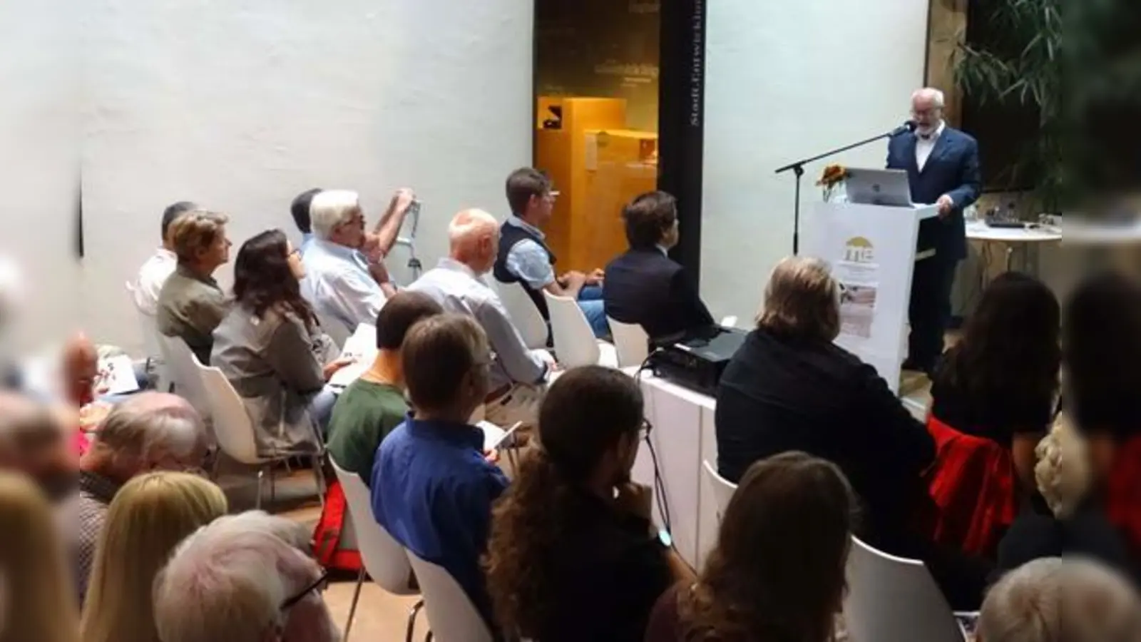 Volles Haus bei einer der wenigen öffentlichen Tagungen: Das Archäologische Sommersymposium war auch wieder ein voller Erfolg.	 (Foto: kw)