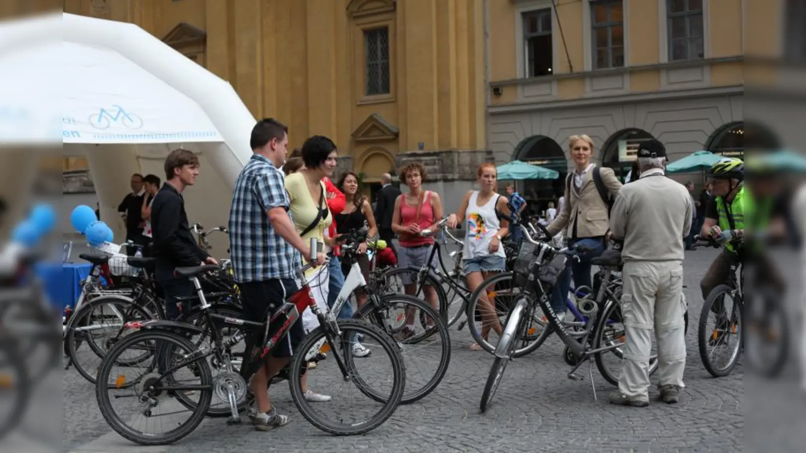 Mit den Willkommensradltouren der &amp;quot;Radlhauptstadt München&amp;quot; lernt man die neue Heimat schnell kennen. (Foto: helios)