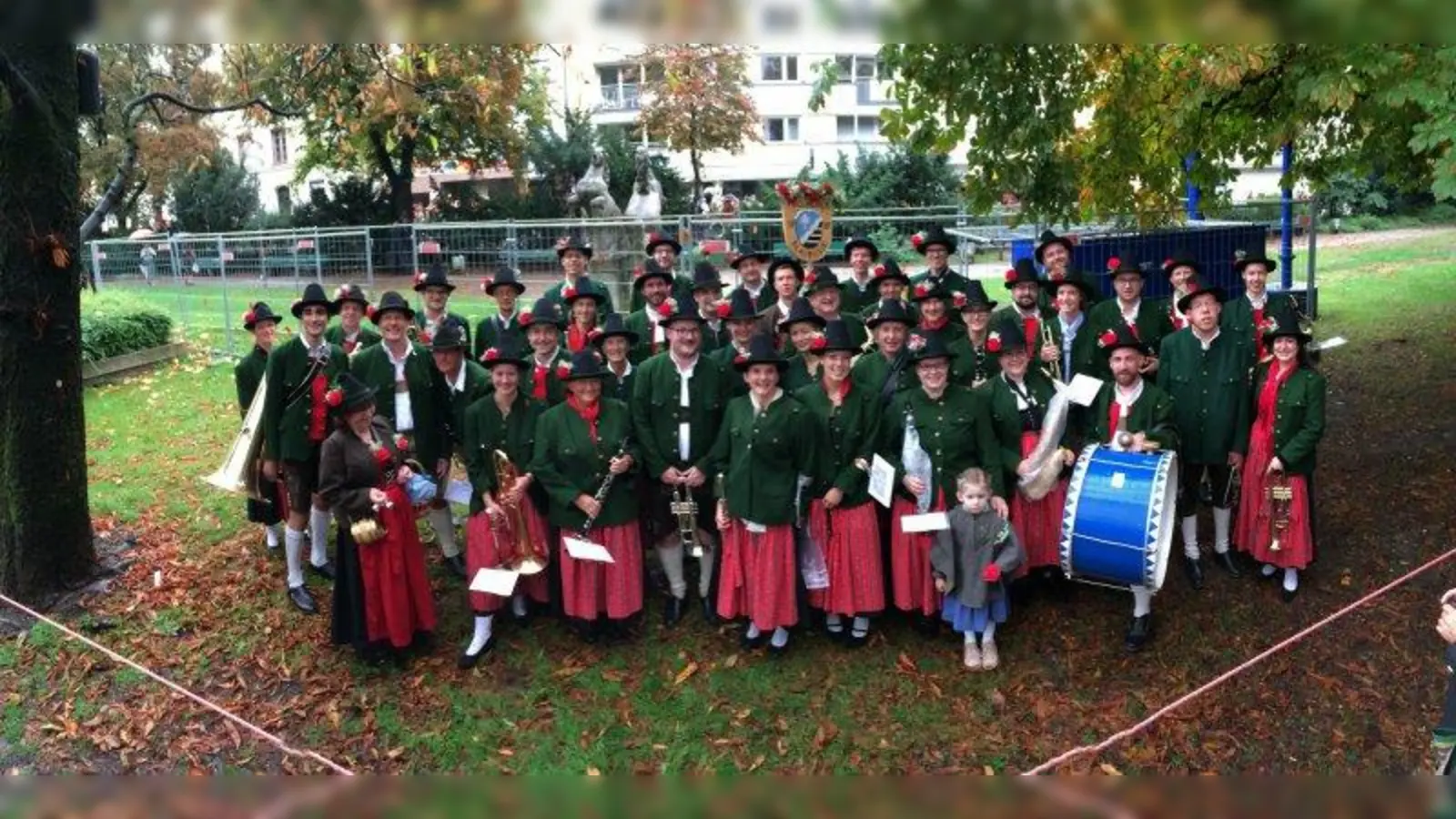 Bereits zum vierten Mal hatten die Pullacher Gelegenheit, beim feierlichen Wiesn-Einzug zu spielen. (Foto: pi)