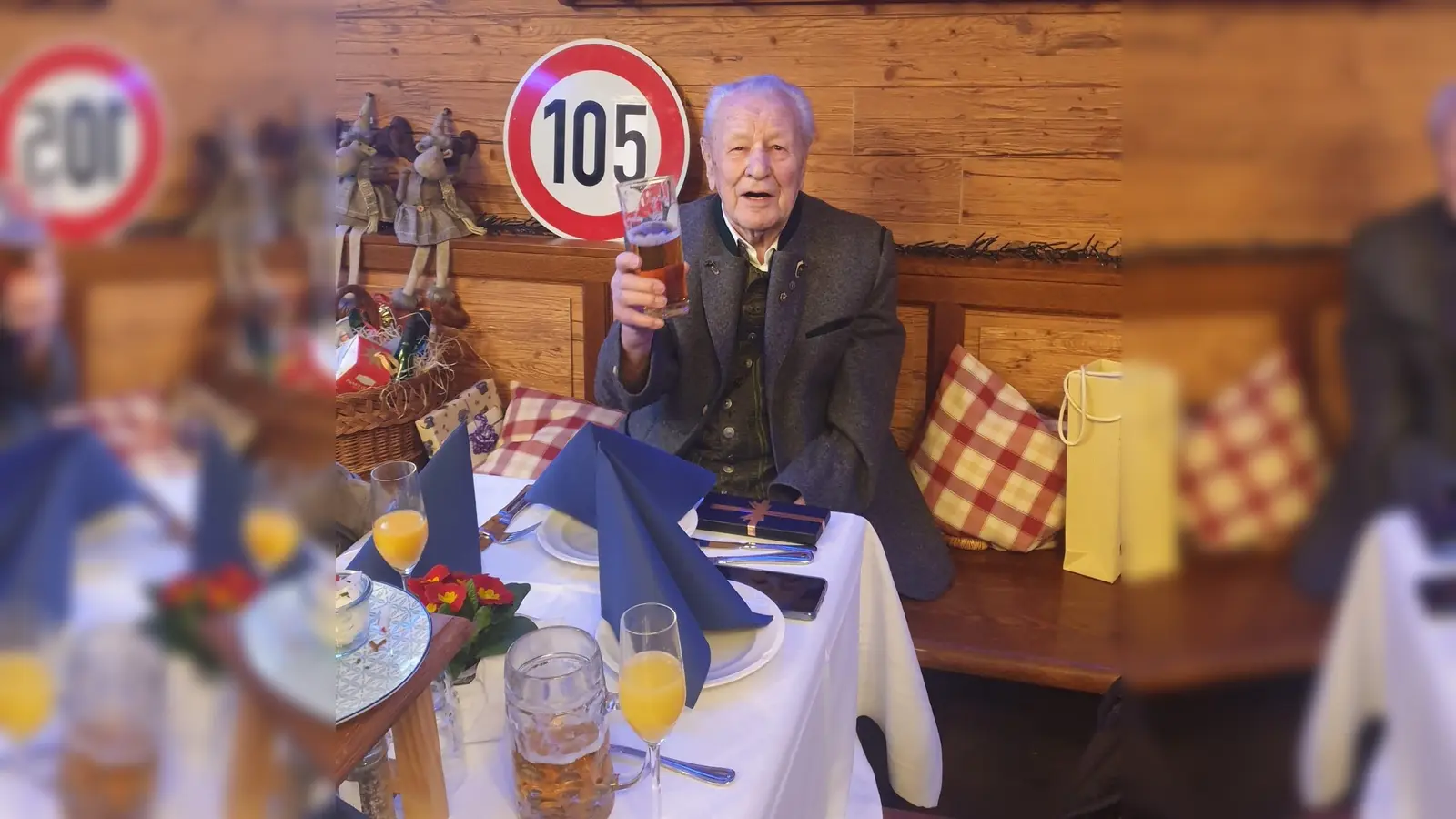 Das Moosacher Urgestein Rudolf Böck feierte kürzlich seinen stolzen 105. Geburtstag! Ein Hoch auf das immer noch muntere Geburtstagskind! (Foto: Privat)