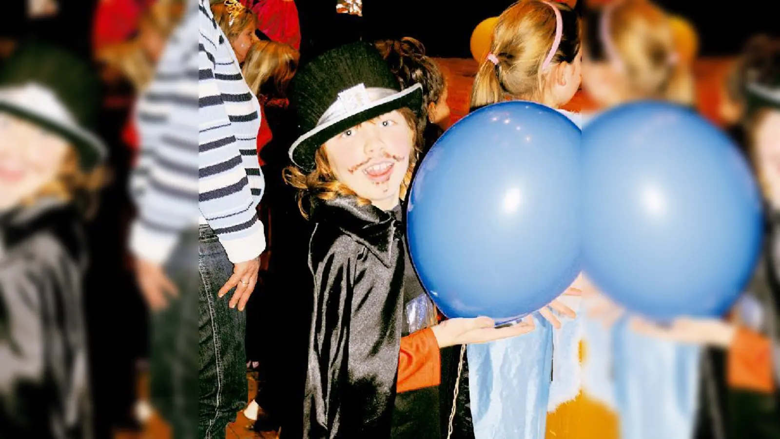 Cowboys und Indianer hatten gleichermaßen Spaß beim Kinderfasching des RSV. 	 (Foto: Privat)