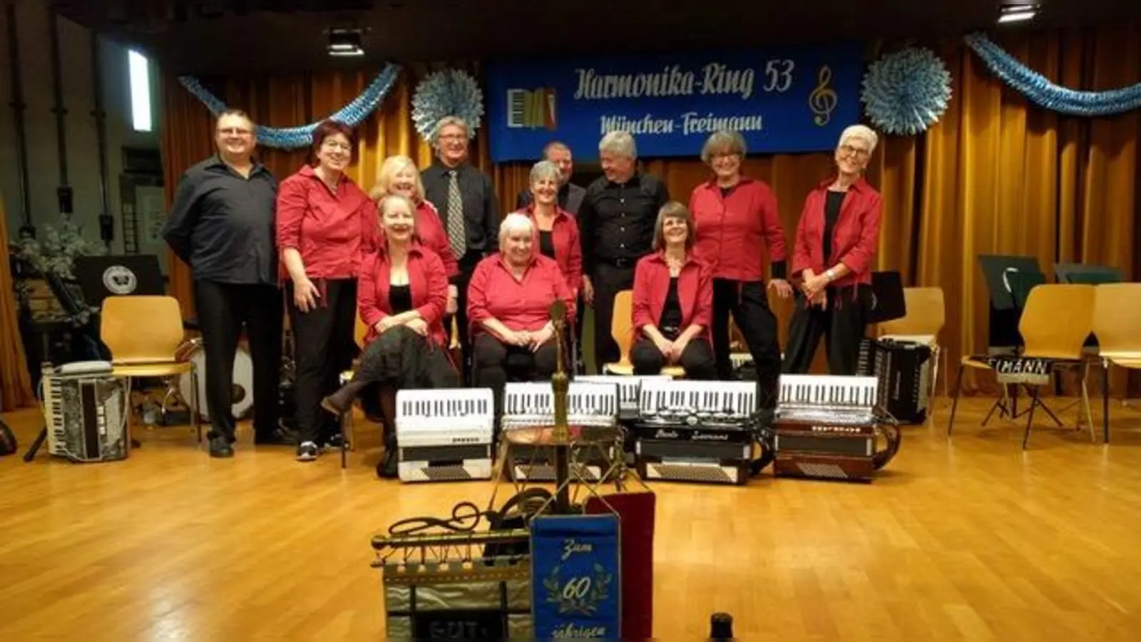 Der Harmonikaring lädt zu einem beschwingten Sonntagnachmittag in den Pfarrsaal ein. (F.: Harmonikaring)