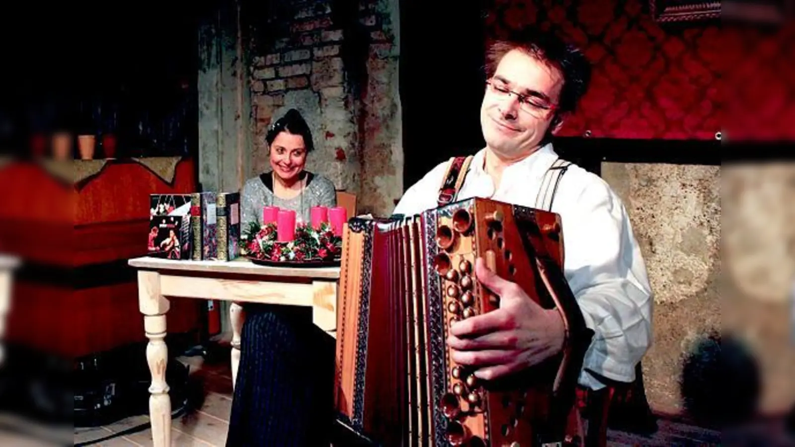 »Grimm und gruber« präsentieren wilde Weihnachtsgeschichten in der Kultur-Etage.	 (Foto: VA)