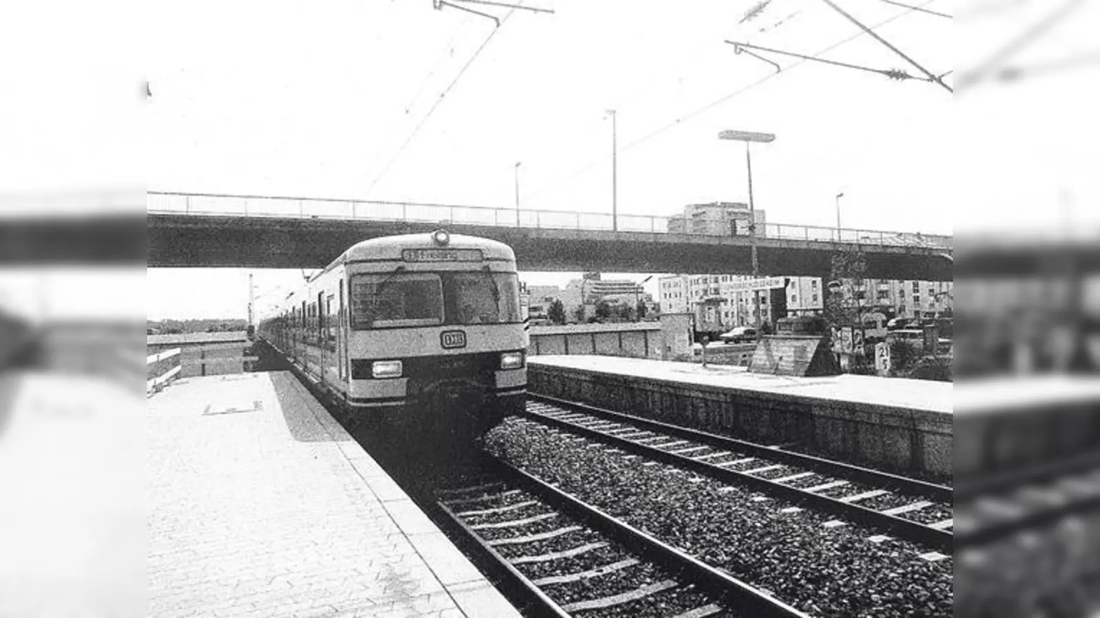 Am 17. Dezember 1977 ging die neu eröffnete S-Bahnstation Unterschleißheim in Betrieb.	 (Foto: Stadt Unterschleißheim)