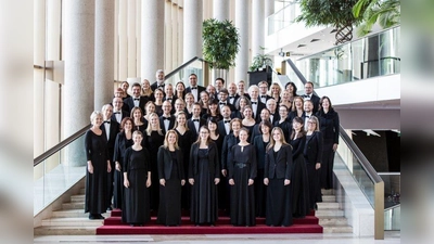 Mit stimmungsvollen Melodien führt der Münchener Bach-Chor durch seinen Weihnachtsliederabend. (Foto: Münchener Bach-Chor)