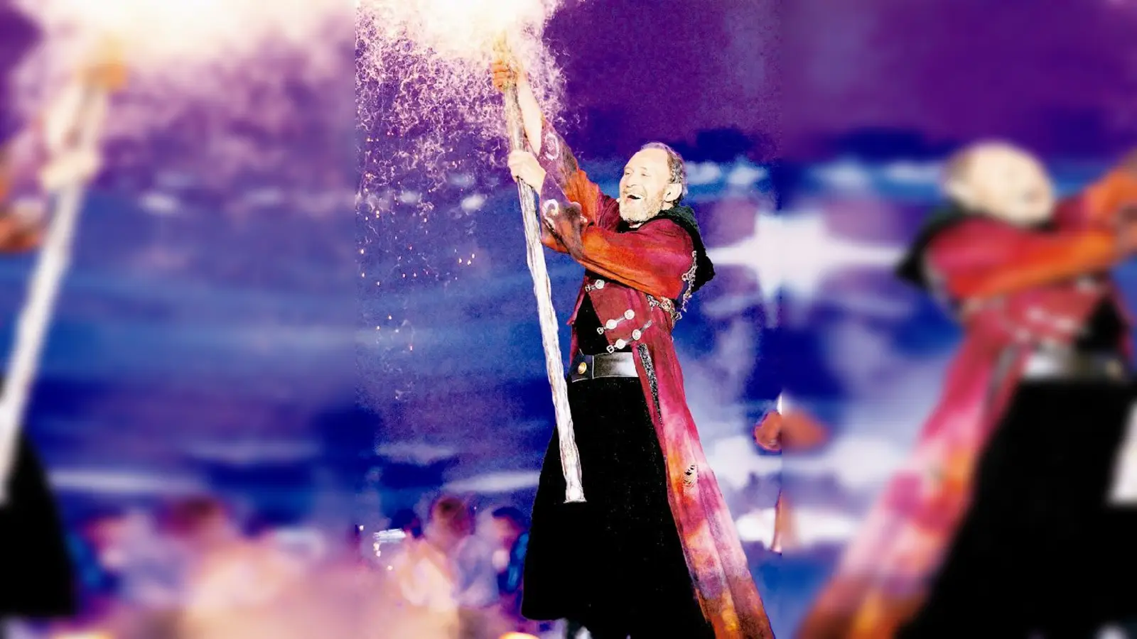 Der Charakterdarsteller Michael Mendl in der Rolle des Merlin.  (Foto: ©RW-Entertainment / Rosa Morello)