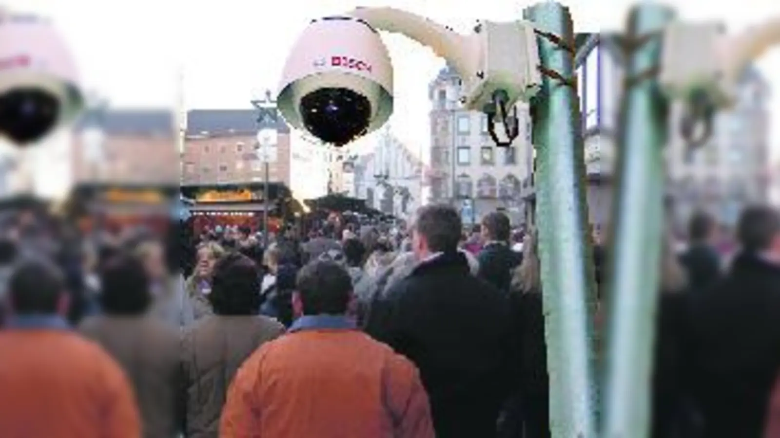 Bitte lächeln: Jeder Schritt eines jeden Passanten wird derzeit auf dem Marienplatz aufgezeichnet.  (Foto: ras)