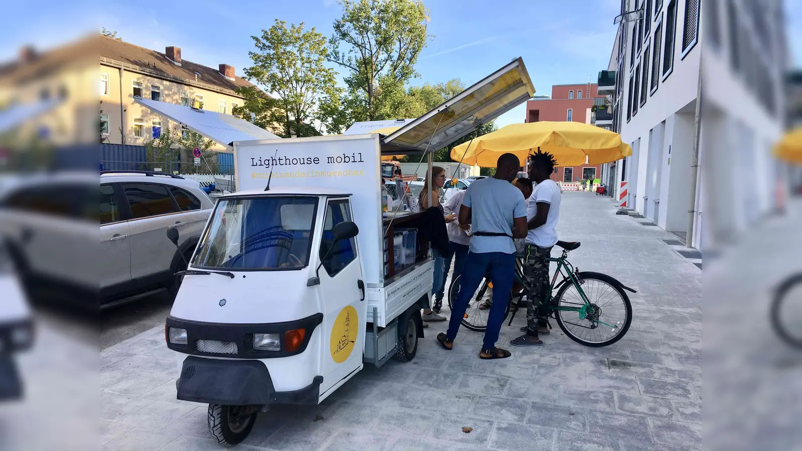 Lighthouse mobil, ein Projekt für eine bessere Welt. Mit dieser Initiative sind die Innere Mission München und Lichterkette e.V. für den Deutschen Integrationspreis nominiert worden. (Foto: VA)
