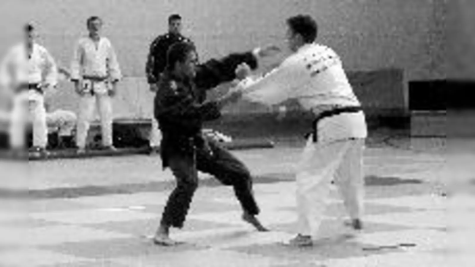 Tobias Brunner sorgte für einen kraftvollen Auftakt im zweiten Durchgang.	 (Foto: Judoanzug.de)