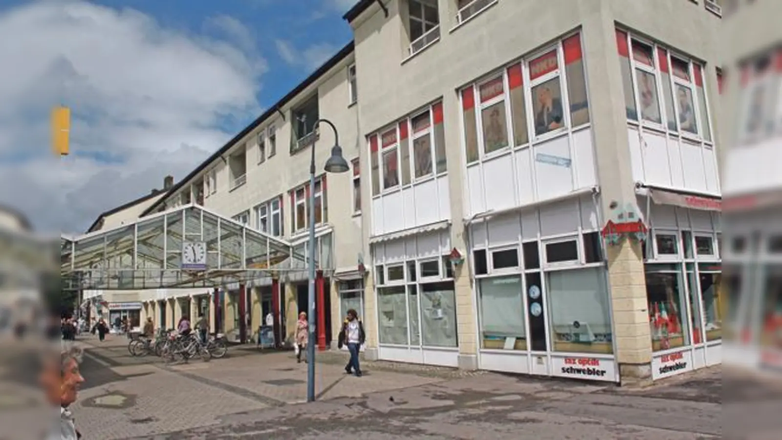 Abriss und Neubau? Das IAZ in Unterschleißheim könnte bald ganz anders aussehen. Voraussetzung dafür ist allerdings eine Einigung mit allen Eigentümern. 	 (Foto: kw)