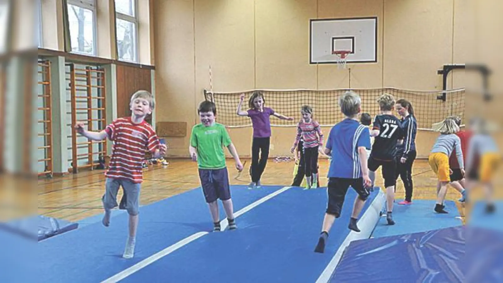 Der Turnparvours half gegen den großen Bewegungsdrang der Kinder.	 (Foto: privat)