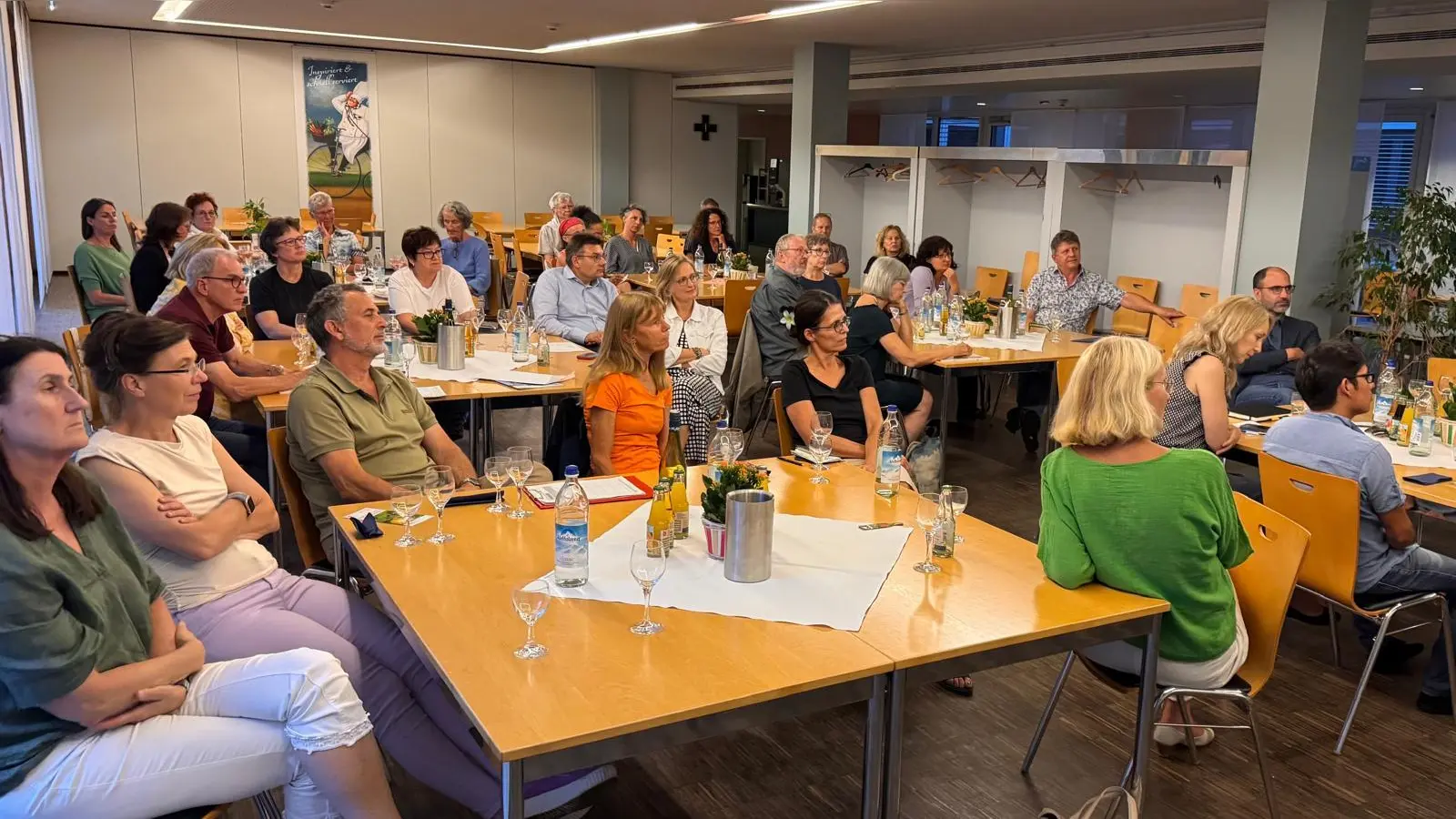 Gemeinsam aktiv für das Ziel, Sterbende würdevoll und schmerzfrei zu begleiten. (Foto: Palliativforum)