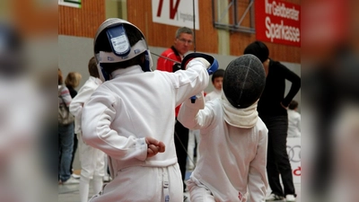 Beim TSV Grünwald existiert die Sparte Fechten schon lange. Am kommenden Wochenende wird ein international besetztes Turnier veranstaltet. (Foto: VA)