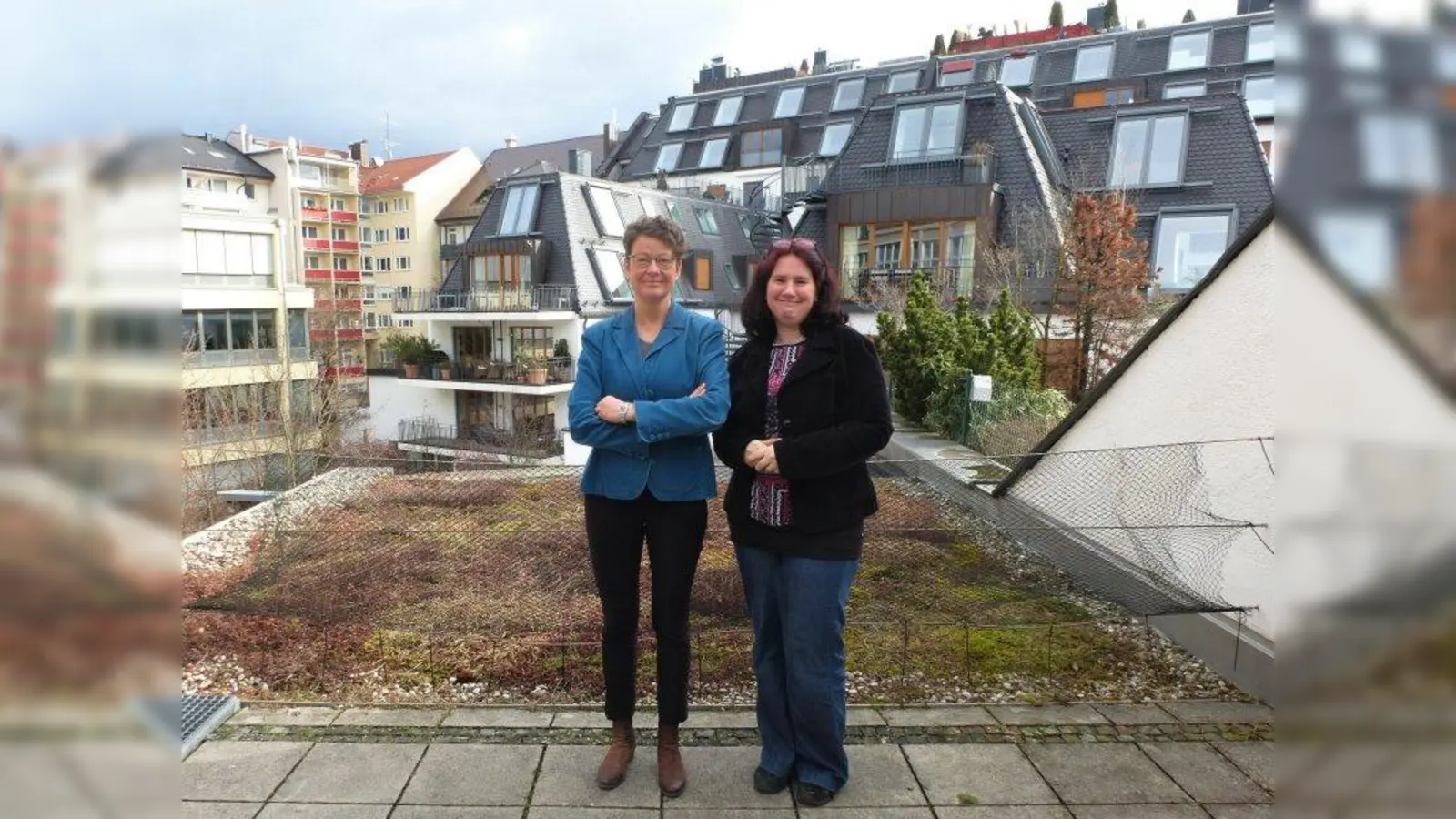 Simone Ortner, SkF-Bereichsleitung für Wohnungslosenhilfe (l.), und Sandra Dlugosch, SkF-Bereichsleitung für Kinder- und Jugendhilfe (Foto: kp)