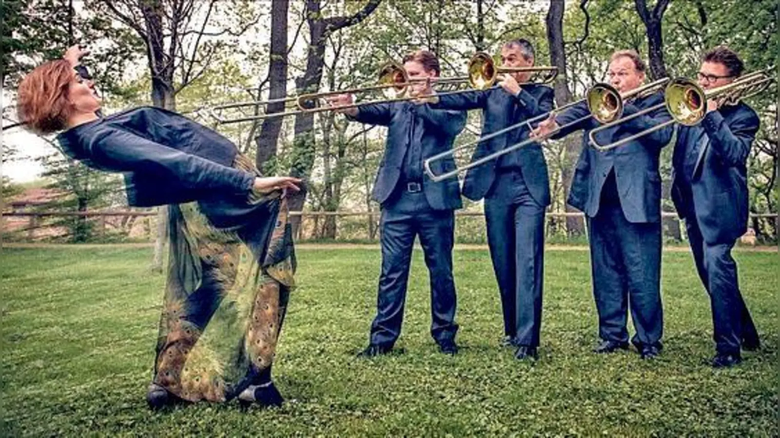 »AirCrush« ist Knotenpunkt vielfältiger musikalischer Einflüsse, Wirkungsstätten und Generationen.	 (Foto: VA)