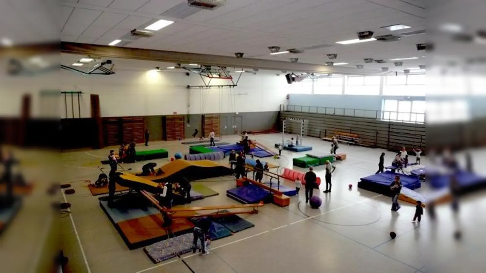 Kinder zwischen zwölf Monaten und drei Jahren können sich beim TSV jeden Montag austoben. 	 (F.: Verein)