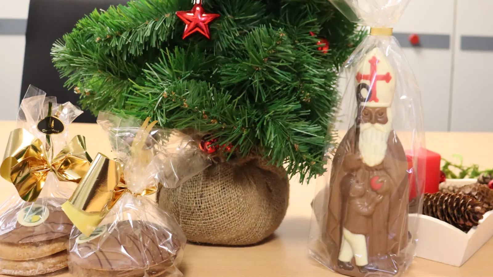 Am ersten Adventswochenende lädt die Vaterunserkirche zur Weihnachtsdult ein. (Symbolbild: bas)